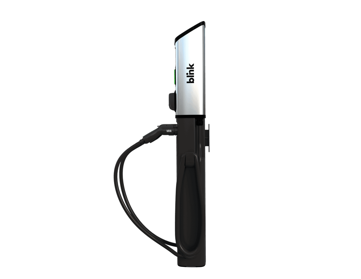 BLINK Series 8 (ISO Model) Level 2 Commercial EV Charging Station 80A Dual Port w/ One Year Full Service LTE Cloud & CC & Pedestal Bundle